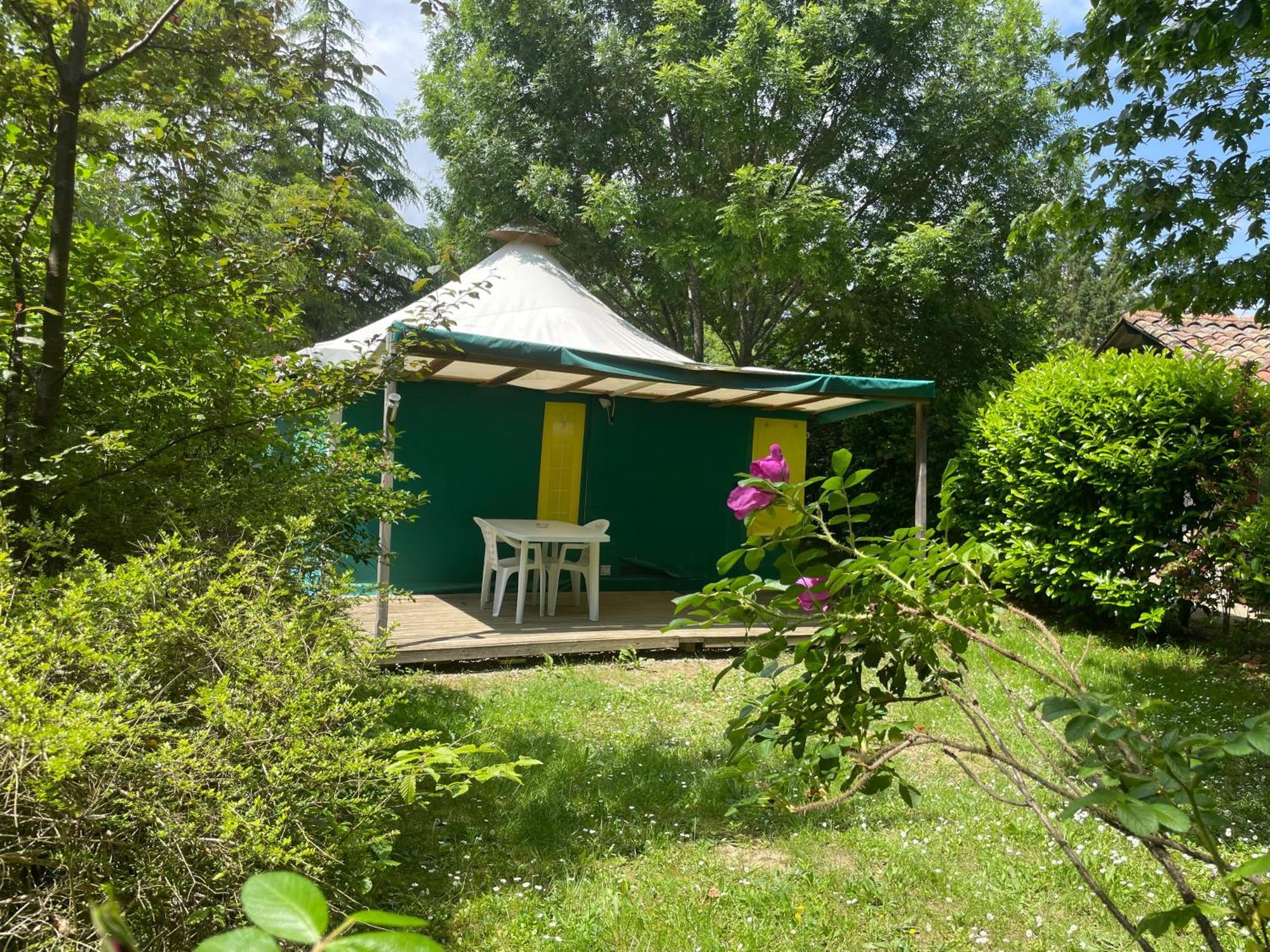 Flower Camping La Pibola Camon  Екстериор снимка